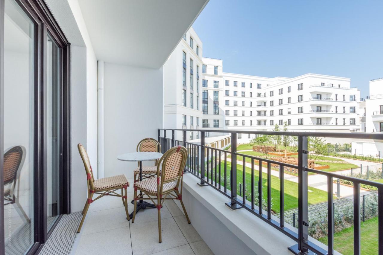 Dans Le Pre By Plaza Apartment Chessy  Ngoại thất bức ảnh