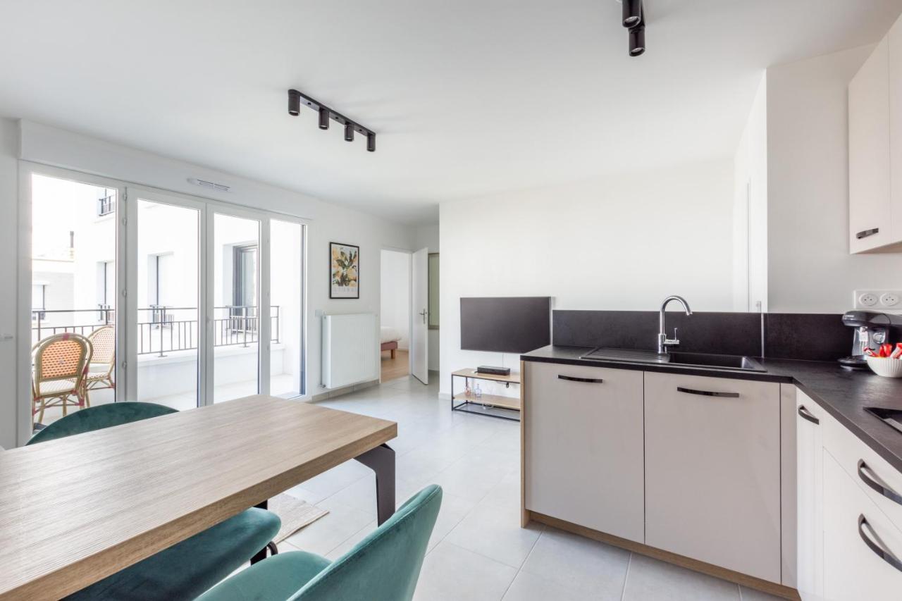 Dans Le Pre By Plaza Apartment Chessy  Ngoại thất bức ảnh