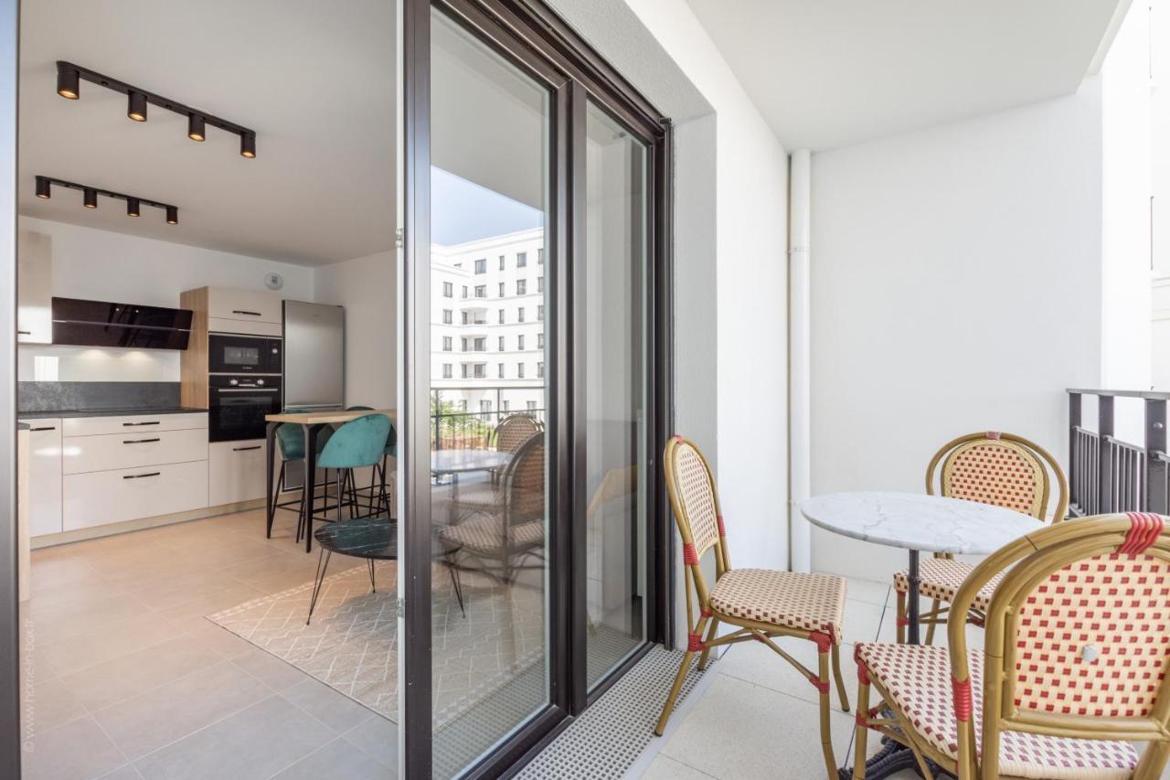 Dans Le Pre By Plaza Apartment Chessy  Ngoại thất bức ảnh